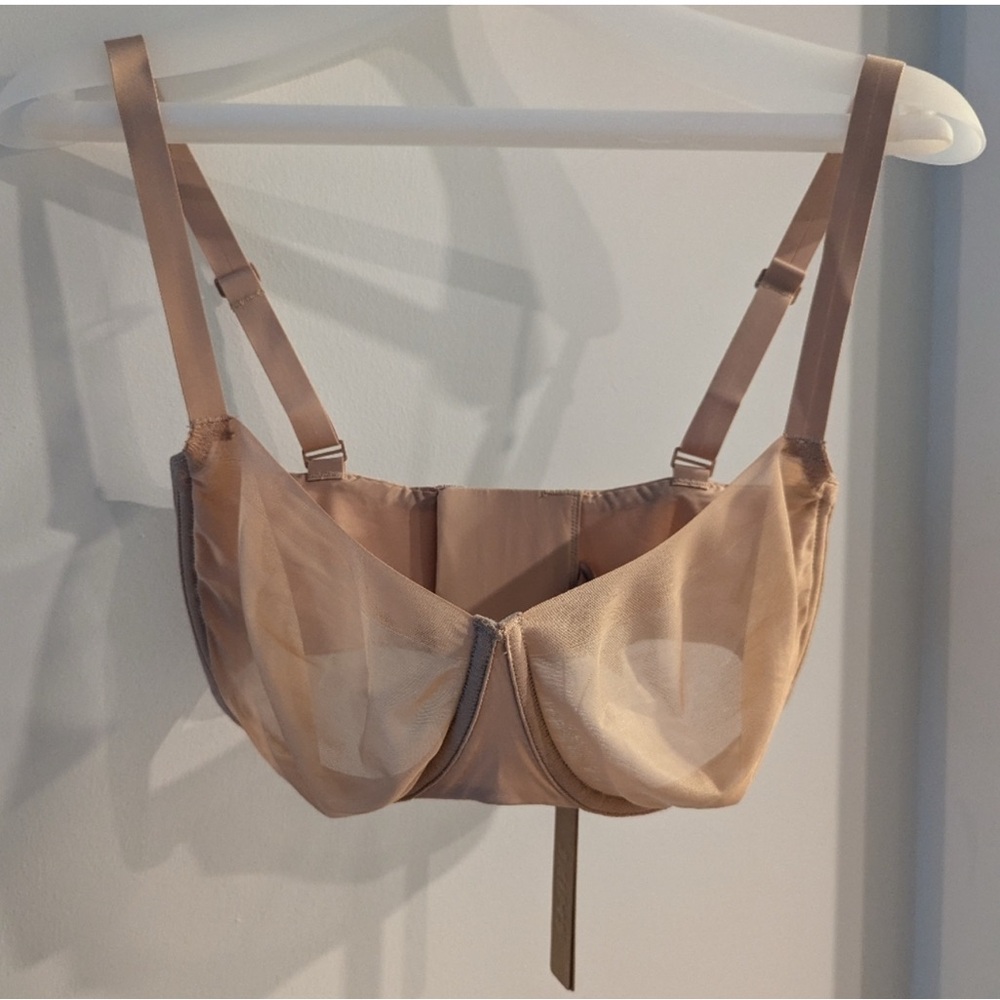 No Show UNLINED BALCONETTE BRA